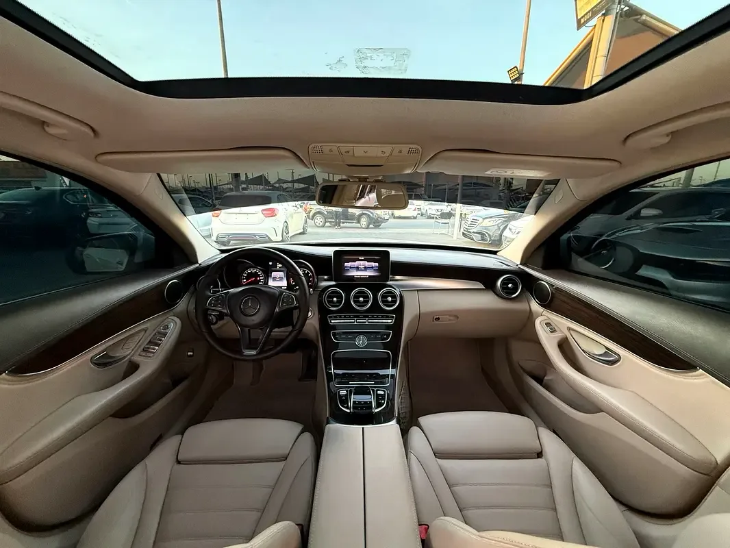 Mercedes-Benz C-Class C 200 7G-Tronic Plus (184 حصان) - 14