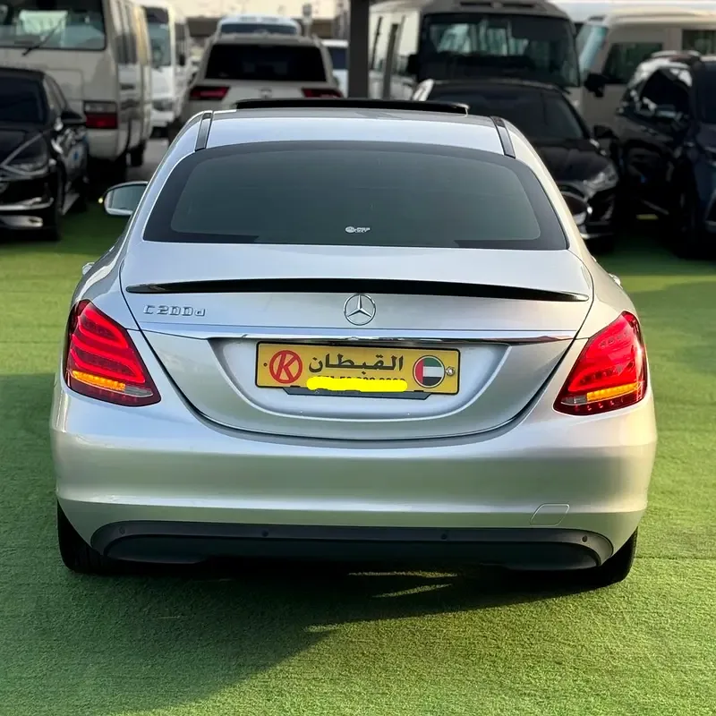Mercedes-Benz C-Class C 200 7G-Tronic Plus (184 حصان) - 5