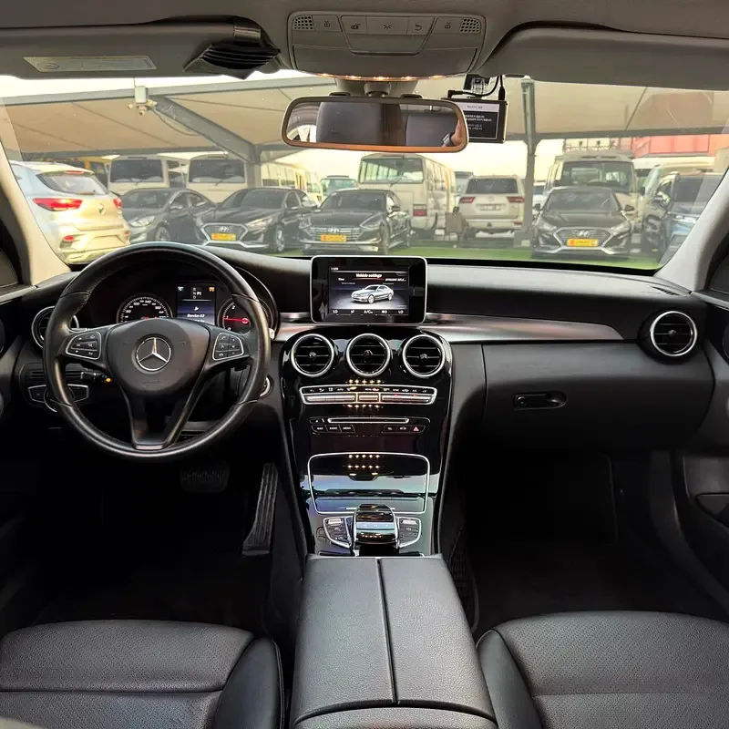 Mercedes-Benz C-Class C 200 7G-Tronic Plus (184 حصان) - 6
