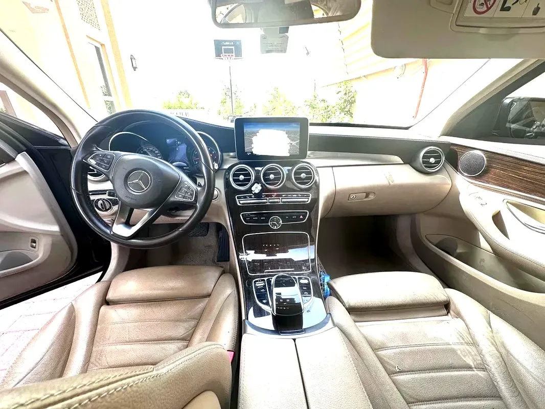 Mercedes-Benz C-Class C 200 7G-Tronic Plus (184 حصان) - 6
