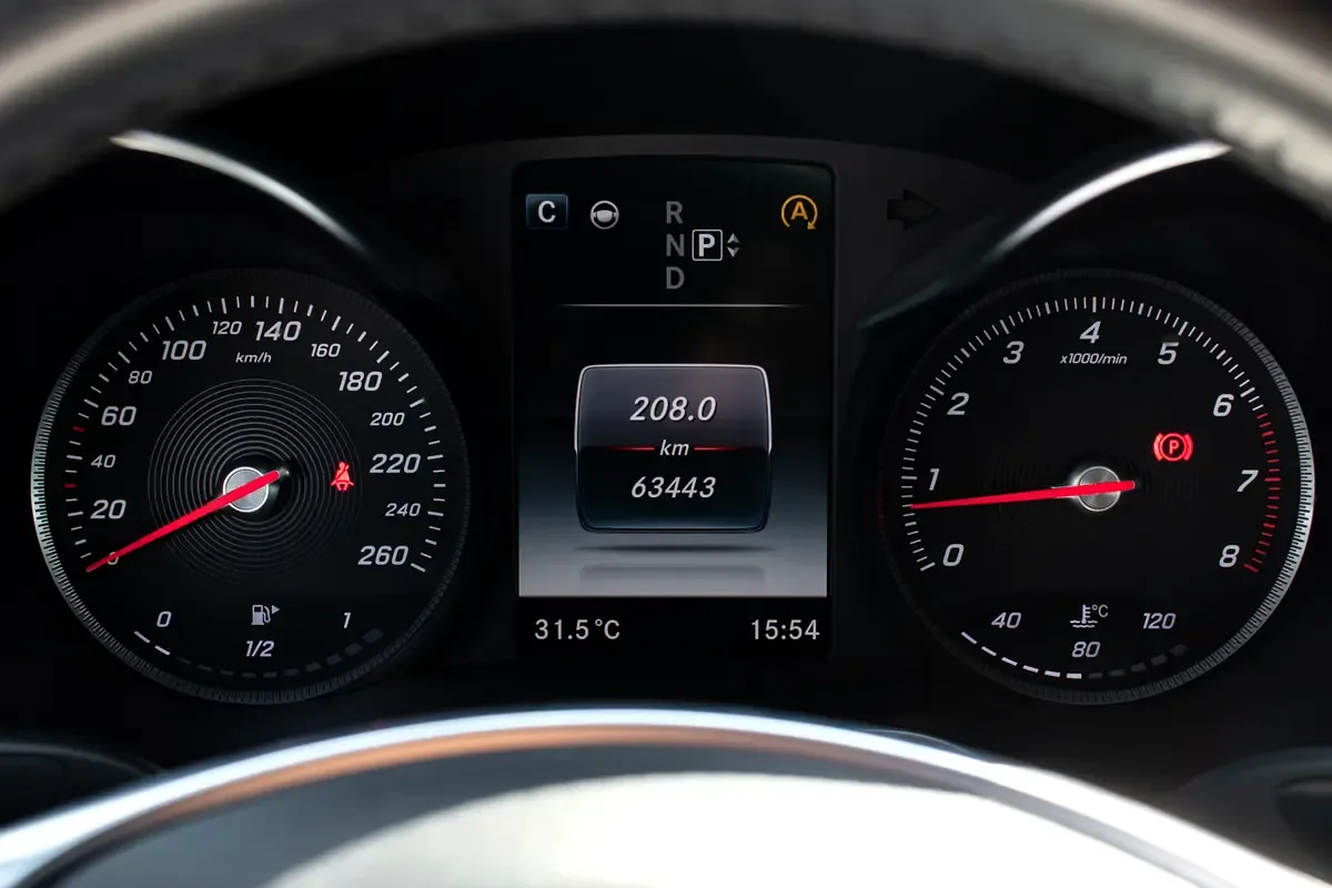 Mercedes-Benz C-Class C 200 7G-Tronic Plus (184 hp) - 10