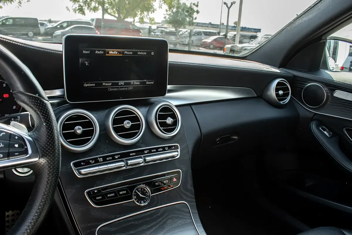 Mercedes-Benz C-Class C 200 7G-Tronic Plus (184 hp) - 12