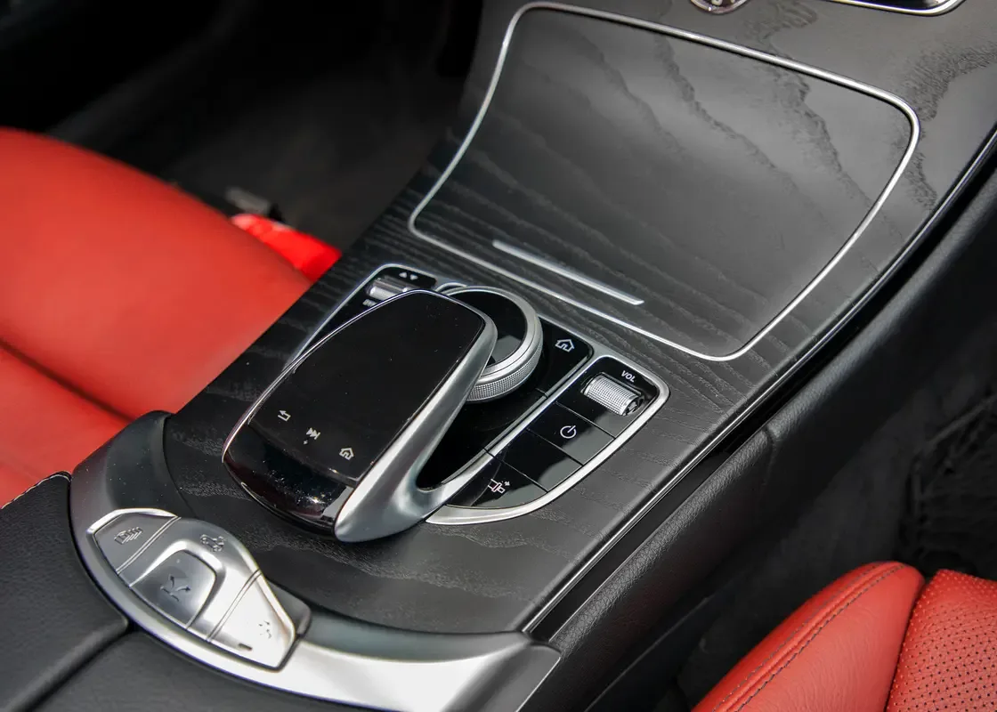Mercedes-Benz C-Class C 200 9G-TRONIC (184 حصان) - 11
