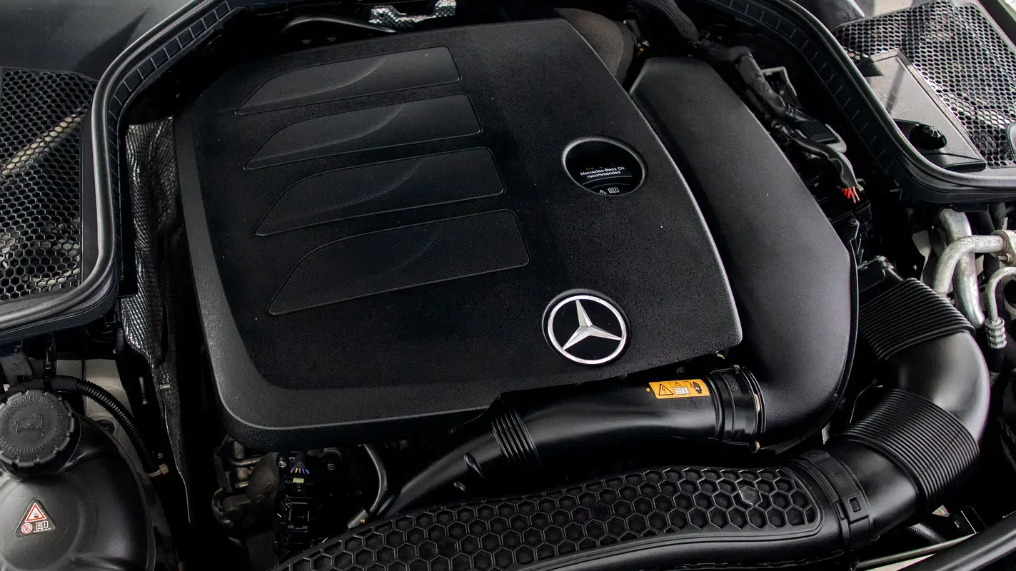 Mercedes-Benz C-Class C 200 9G-TRONIC (184 حصان) - 19