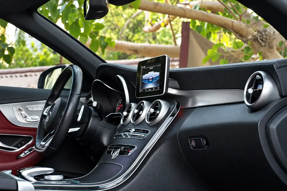 Mercedes-Benz C-Class C 200 9G-TRONIC (184 hp) - 16