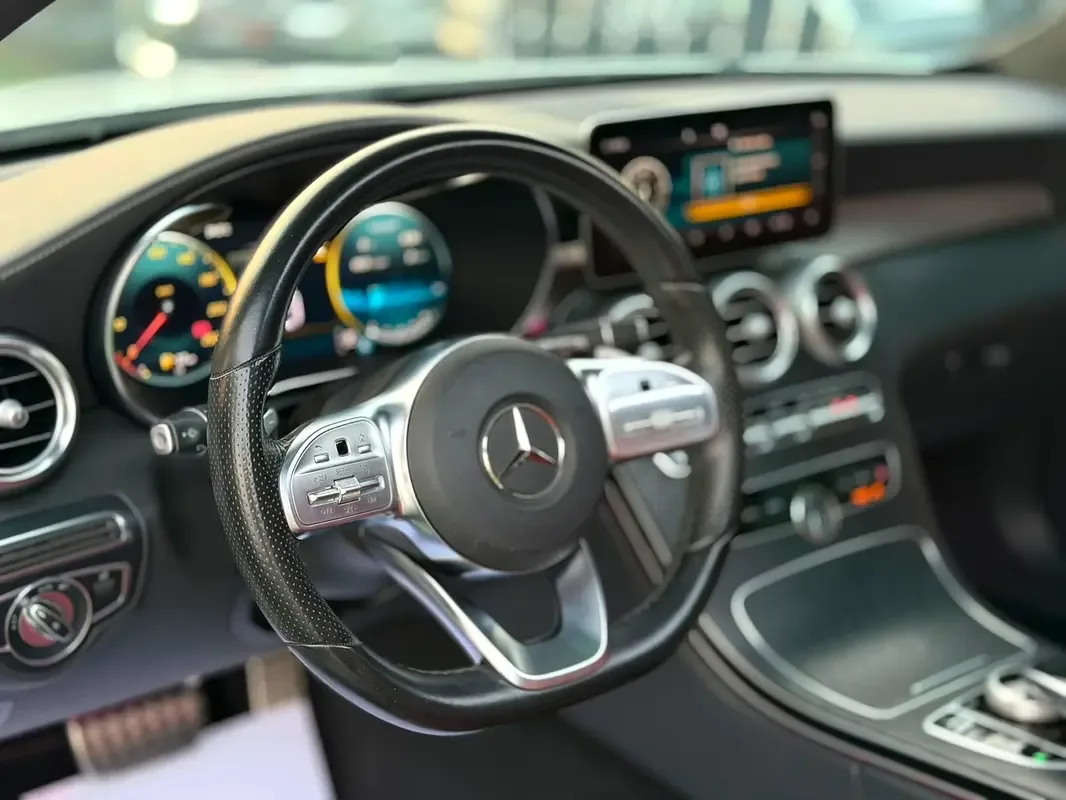 Mercedes-Benz C-Class C 200 9G-TRONIC (198 حصان) - 15