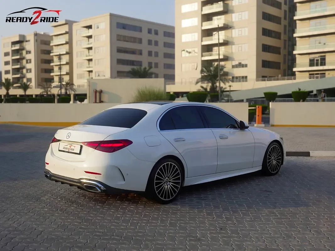 Mercedes-Benz C-Class C 200 9G-TRONIC (198 حصان) - 9