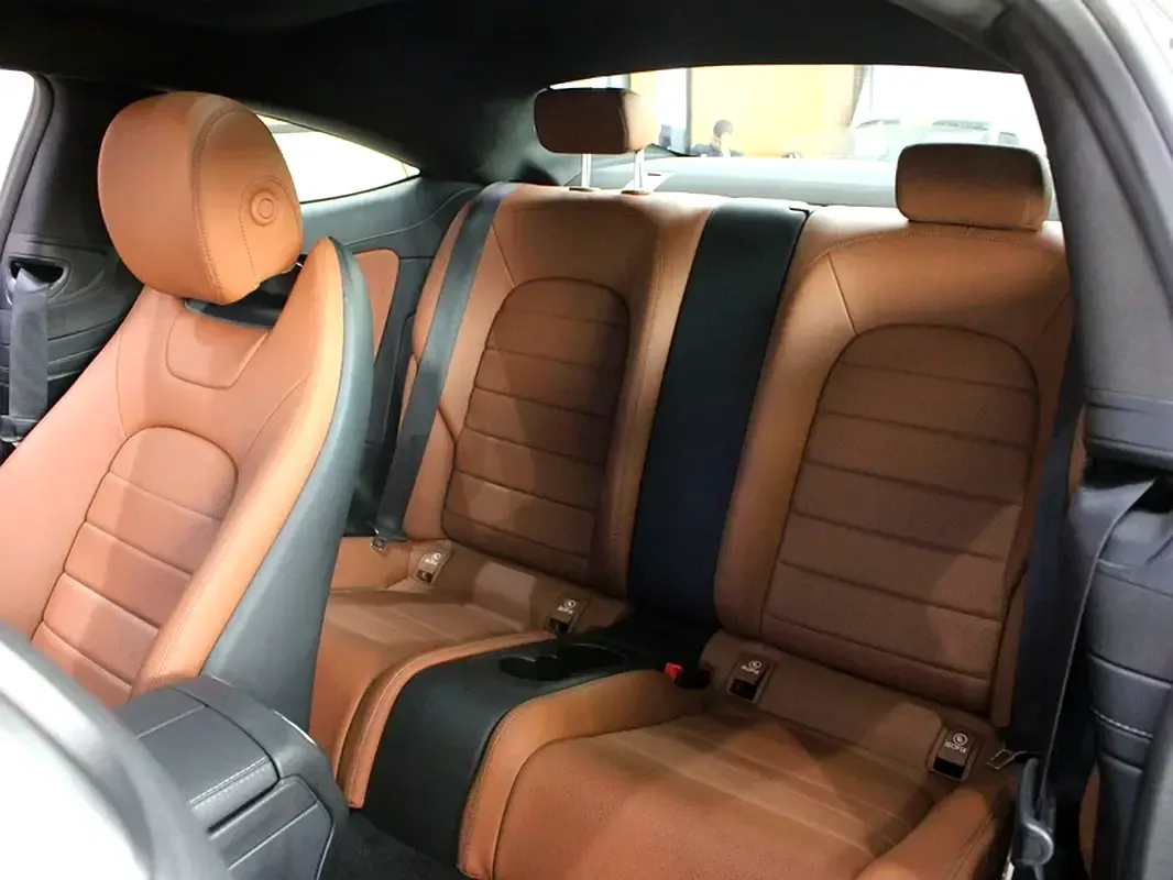 Mercedes-Benz C-Class C 200 9G-TRONIC (198 حصان) - 13