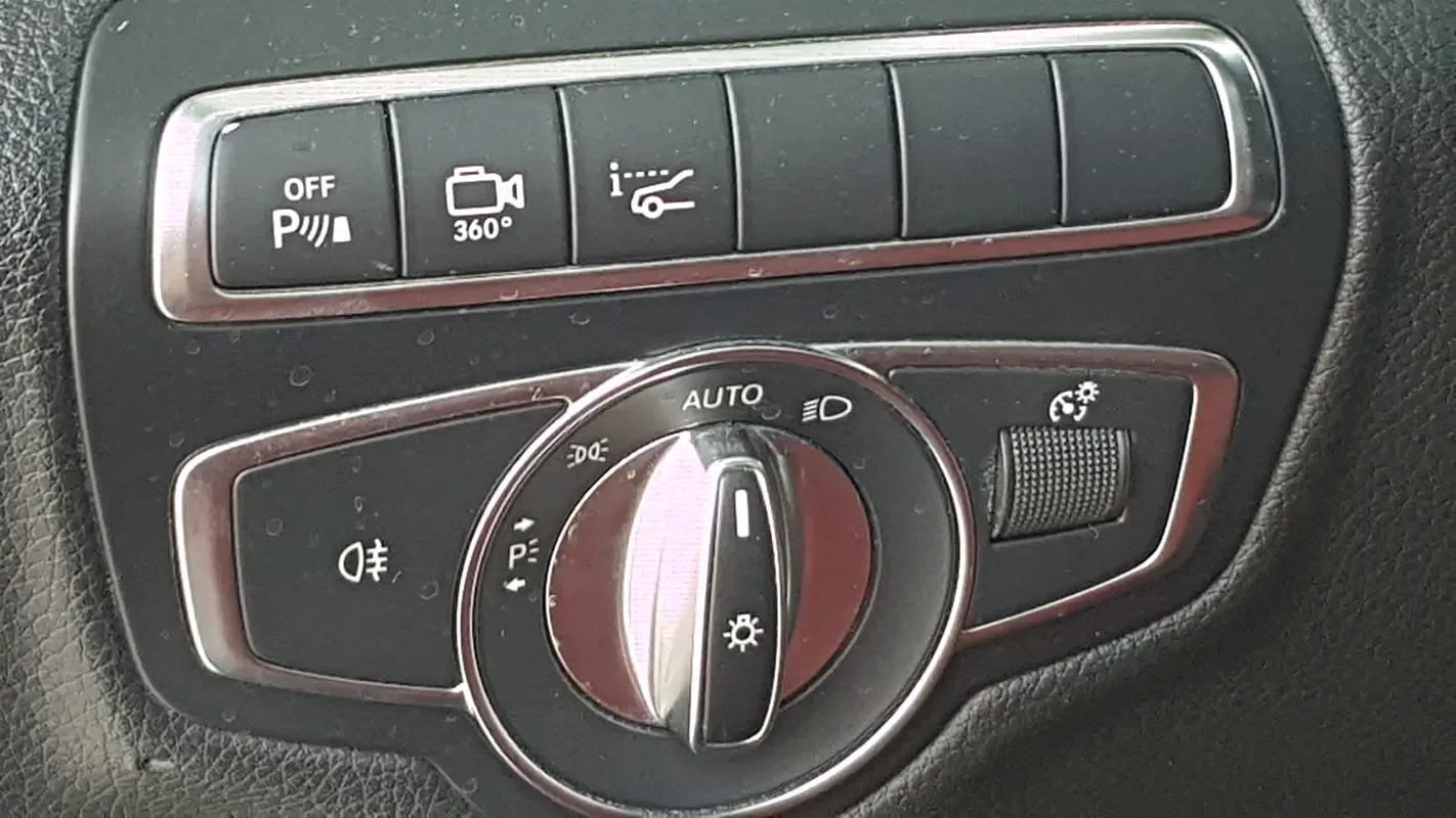 Mercedes-Benz C-Class C 200 9G-TRONIC (198 hp) - 20