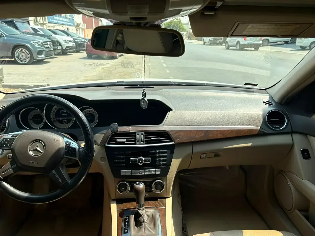 Mercedes-Benz C-Class C 200 MT (184 hp) - 4