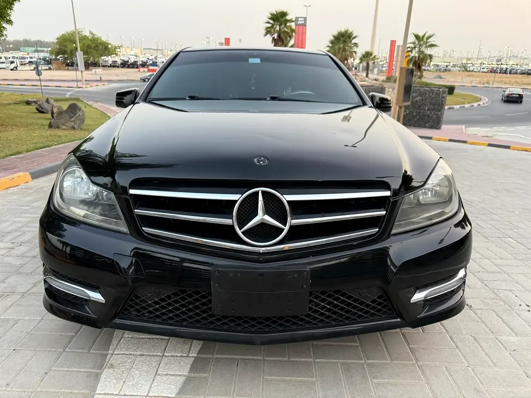 Mercedes-Benz C-Class C 300 4Matic BlueEfficiency 7G-Ttonic Plus (250 hp)