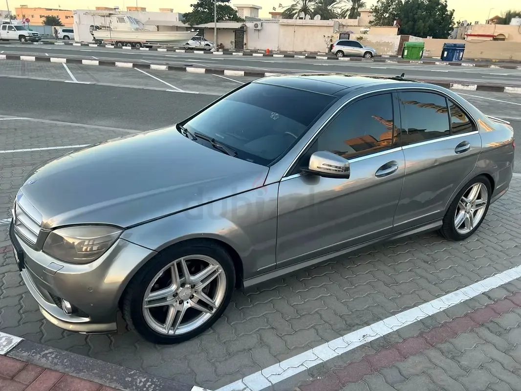 Mercedes-Benz C-Class C 300 7G-Tronic (231 حصان) - 2