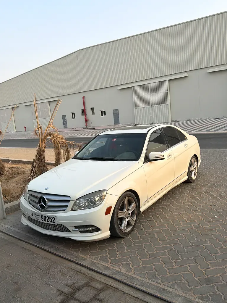 Mercedes-Benz C-Class C 300 7G-Tronic (231 hp)