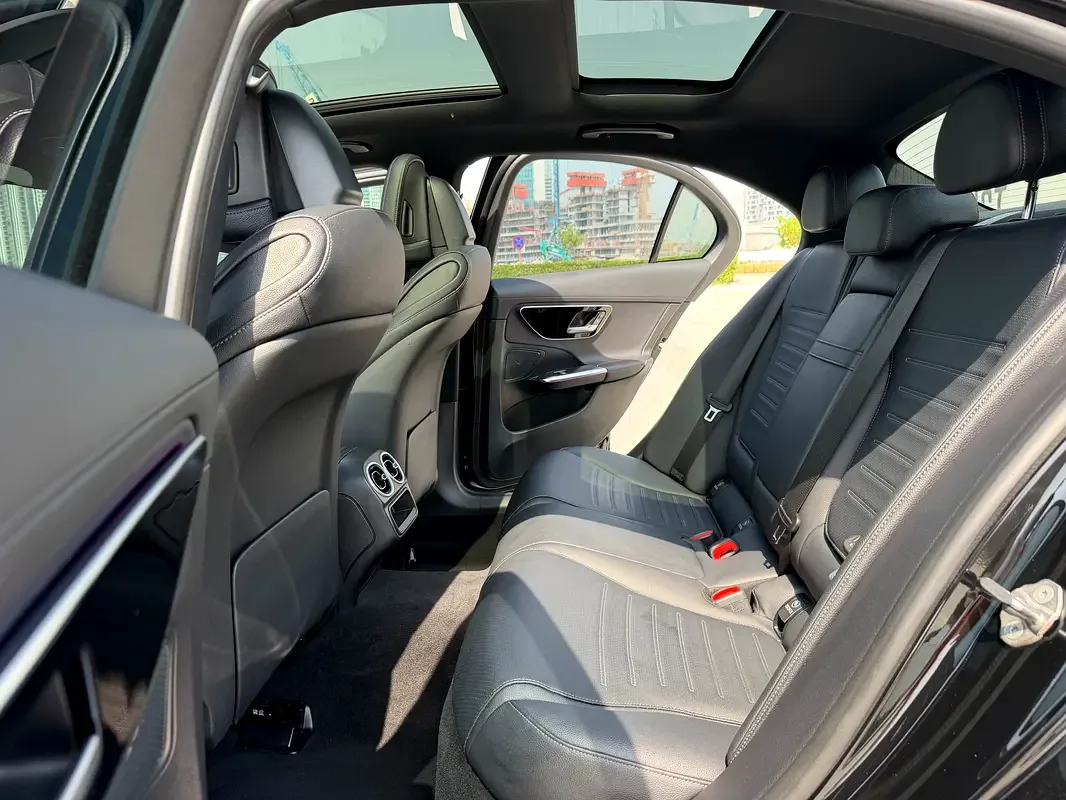 Mercedes-Benz C-Class C 300 9G-TRONIC (249 hp) - 16