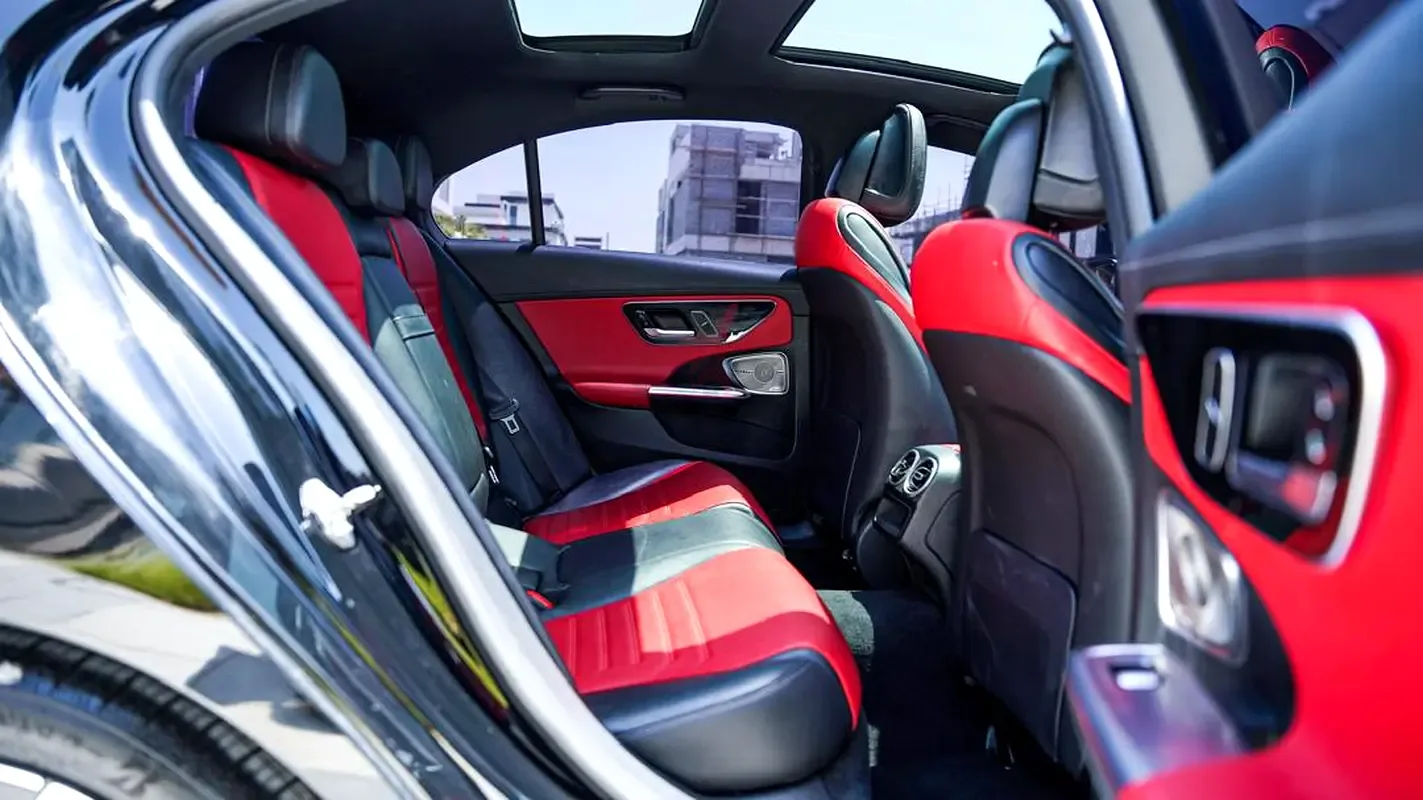Mercedes-Benz C-Class C 300 9G-TRONIC (249 hp) - 17