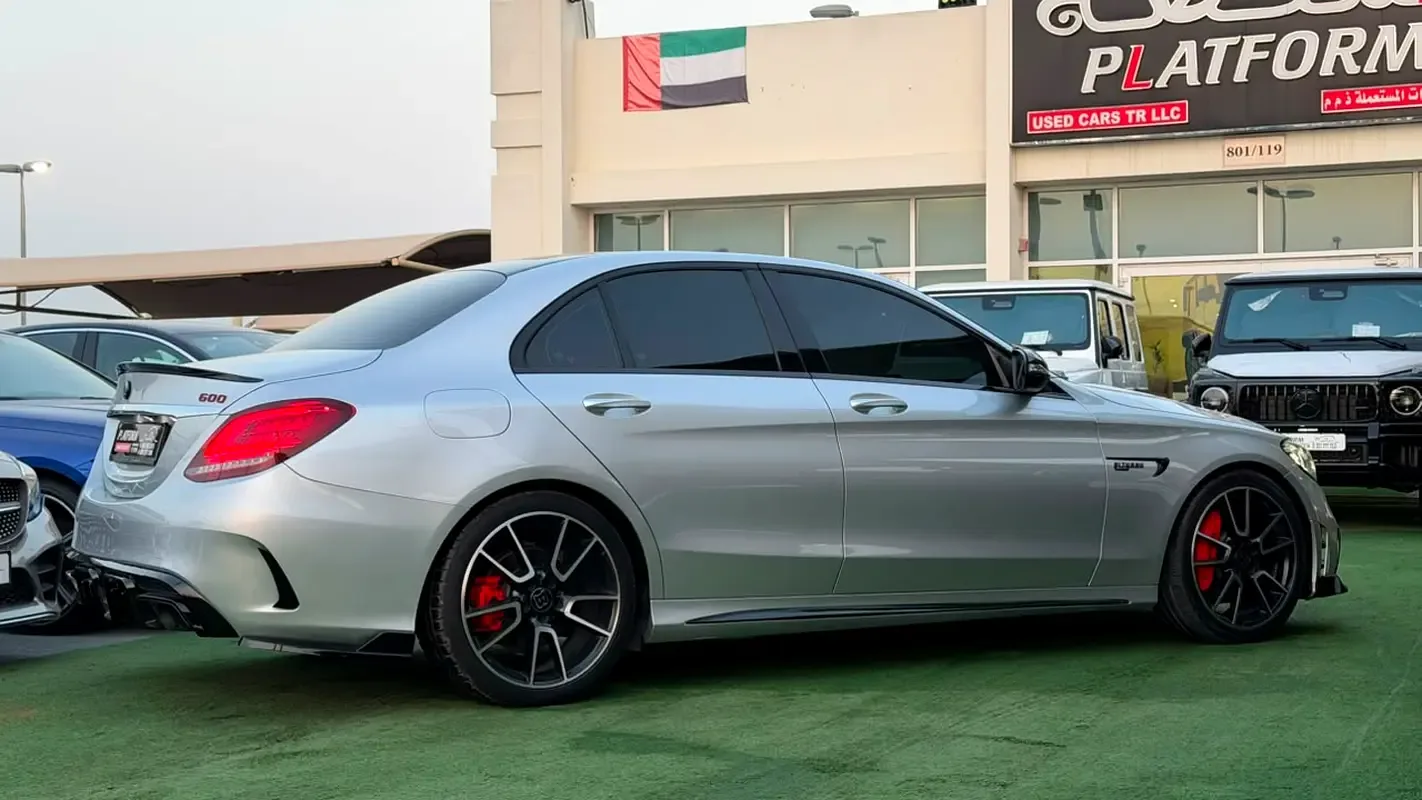 Mercedes-Benz C-Class C 300 9G-TRONIC (249 حصان) - 2