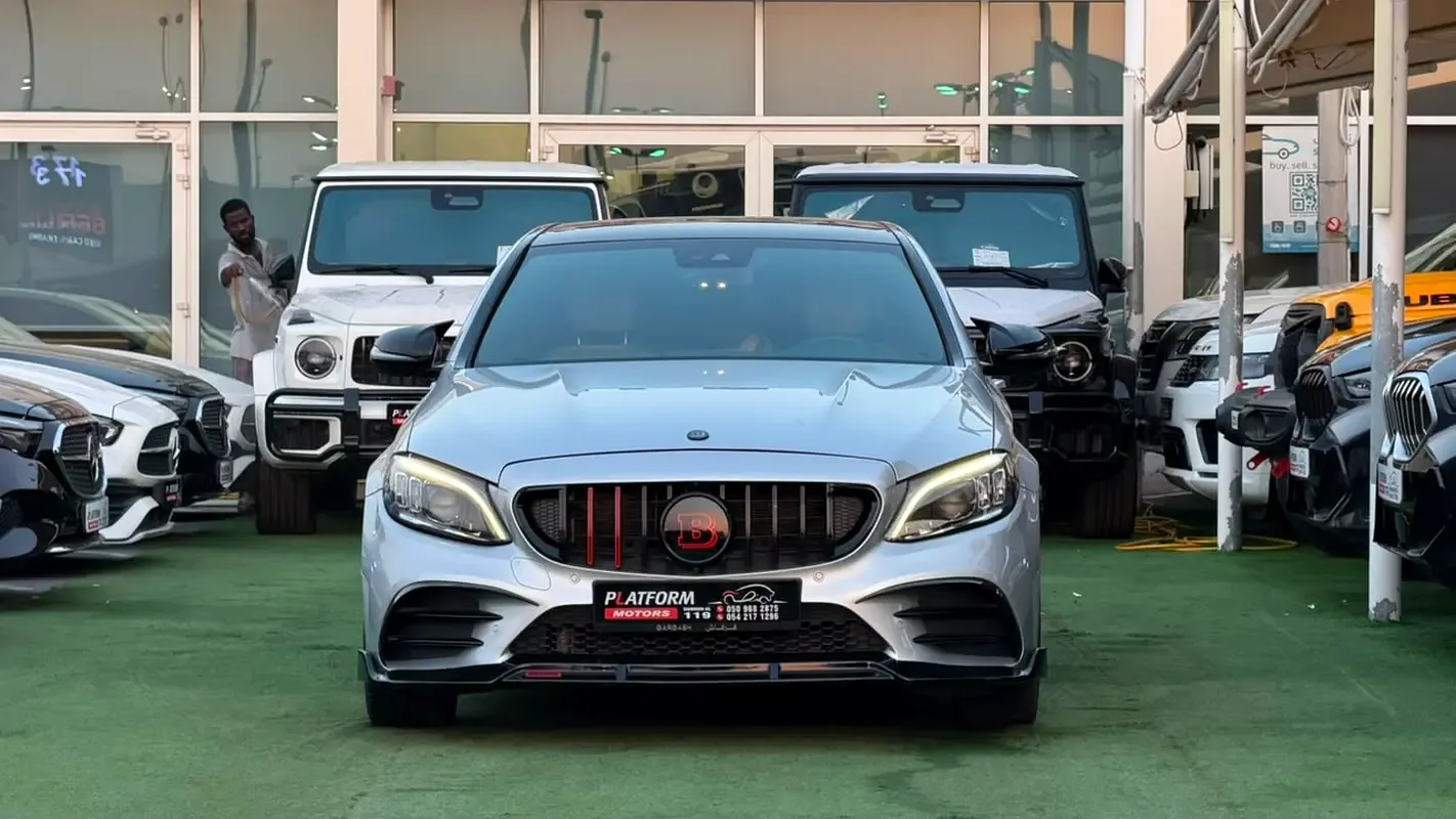 Mercedes-Benz C-Class C 300 9G-TRONIC (249 حصان) - 9