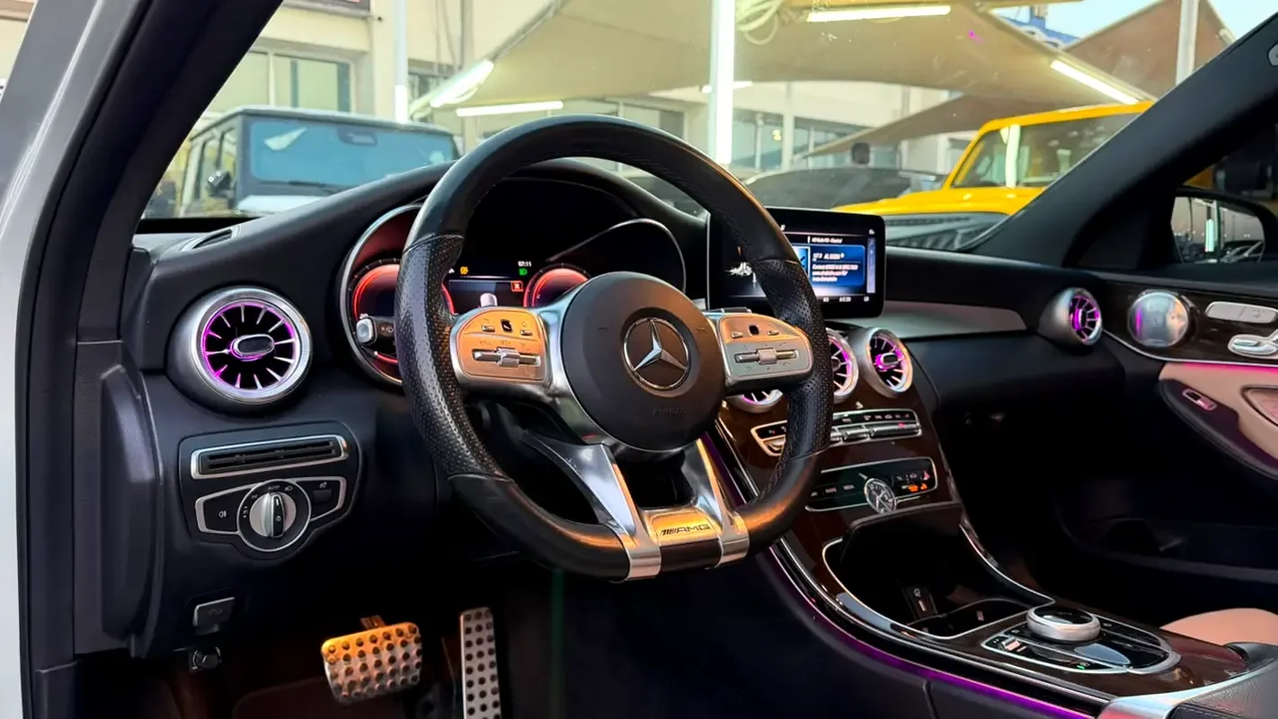 Mercedes-Benz C-Class C 300 9G-TRONIC (249 حصان) - 14
