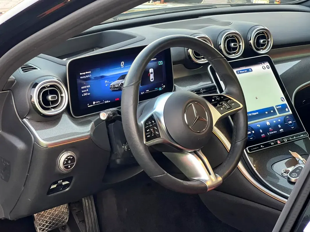 Mercedes-Benz C-Class C 300 9G-TRONIC (249 حصان) - 7