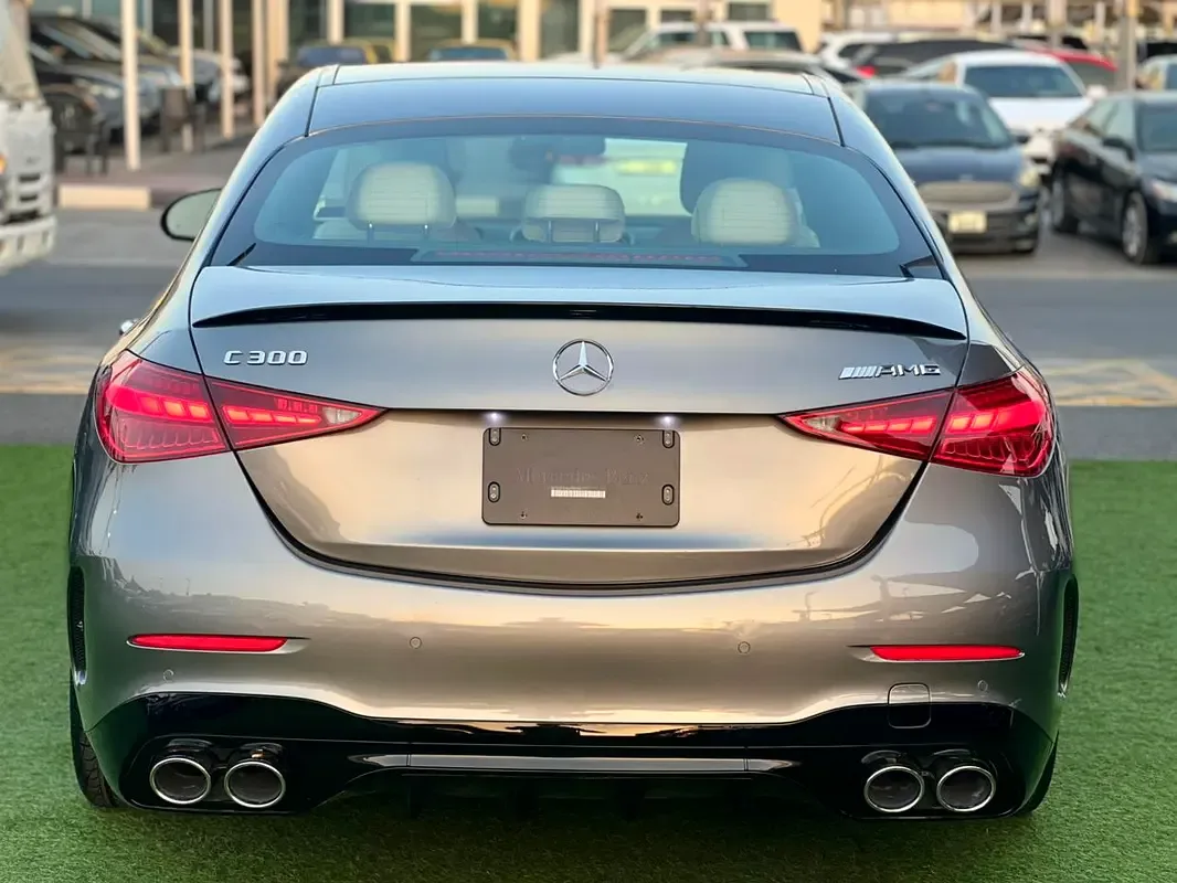Mercedes-Benz C-Class C 300 9G-TRONIC (249 حصان) - 4