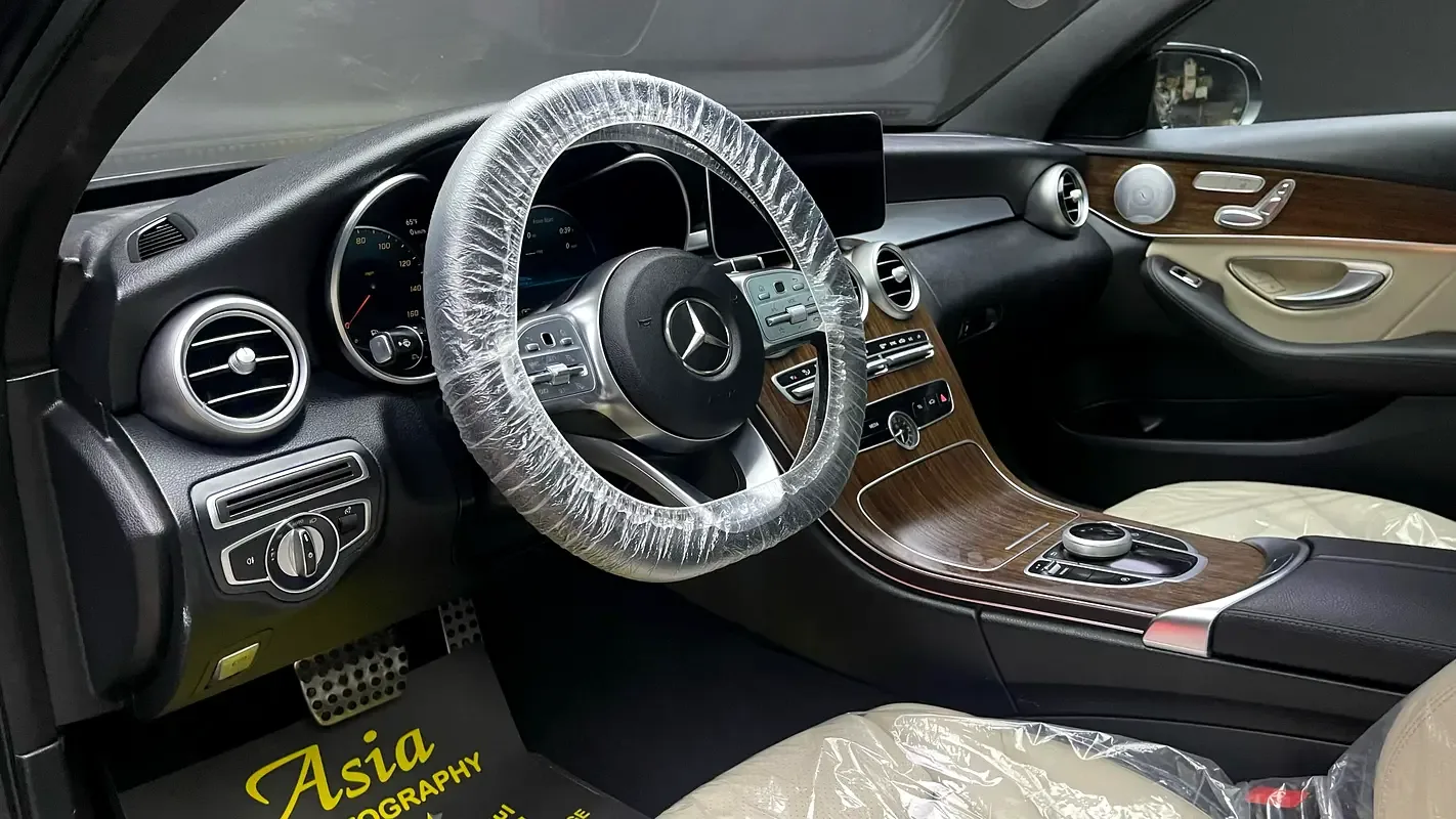 Mercedes-Benz C-Class C 300 9G-TRONIC (249 hp) - 13