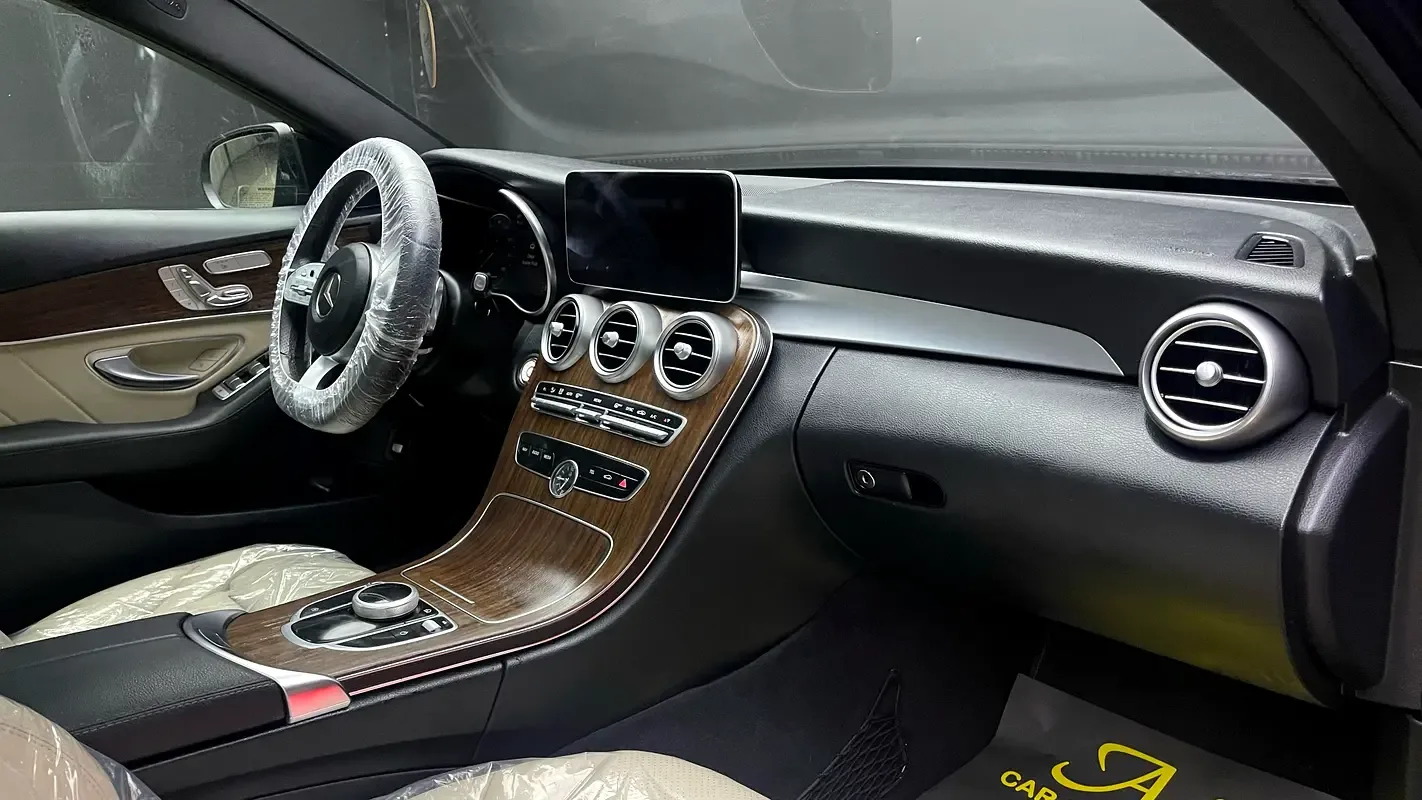 Mercedes-Benz C-Class C 300 9G-TRONIC (249 hp) - 14