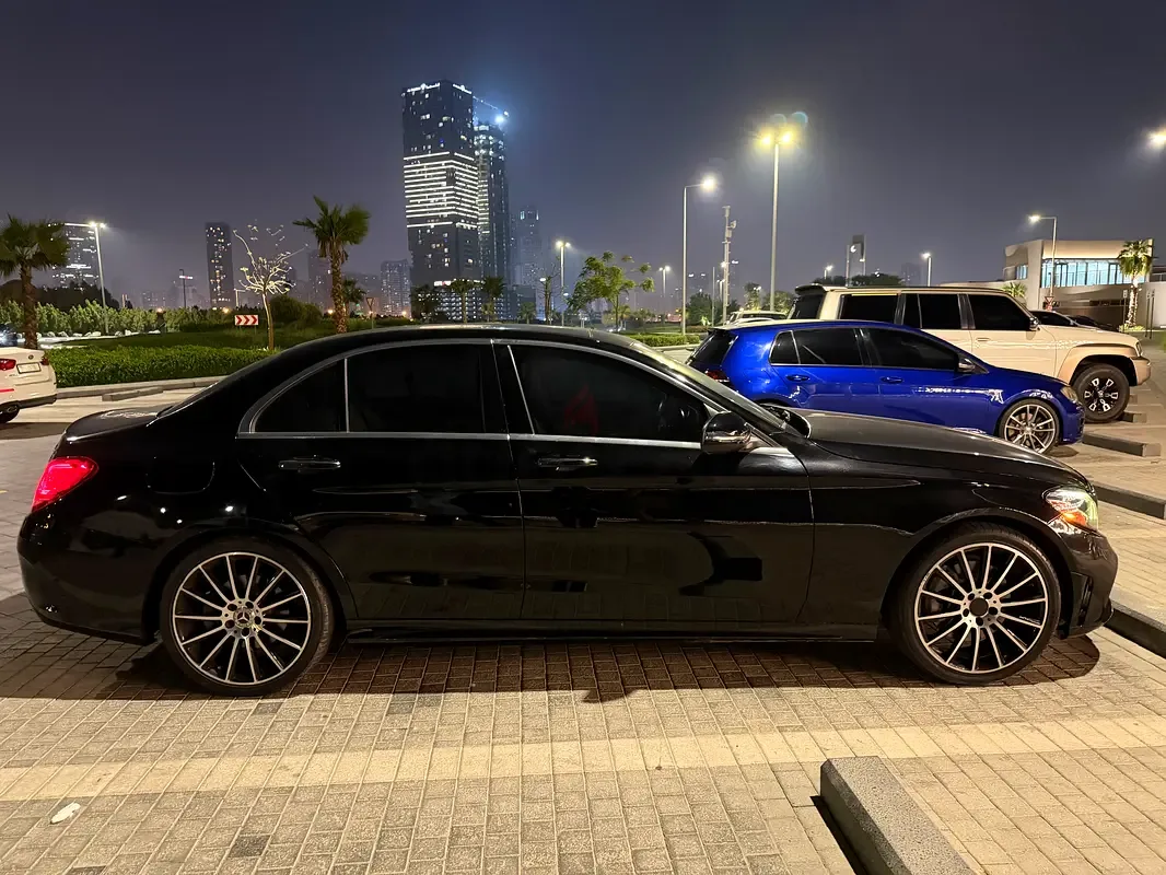 Mercedes-Benz C-Class C 300 9G-TRONIC (249 حصان) - 10