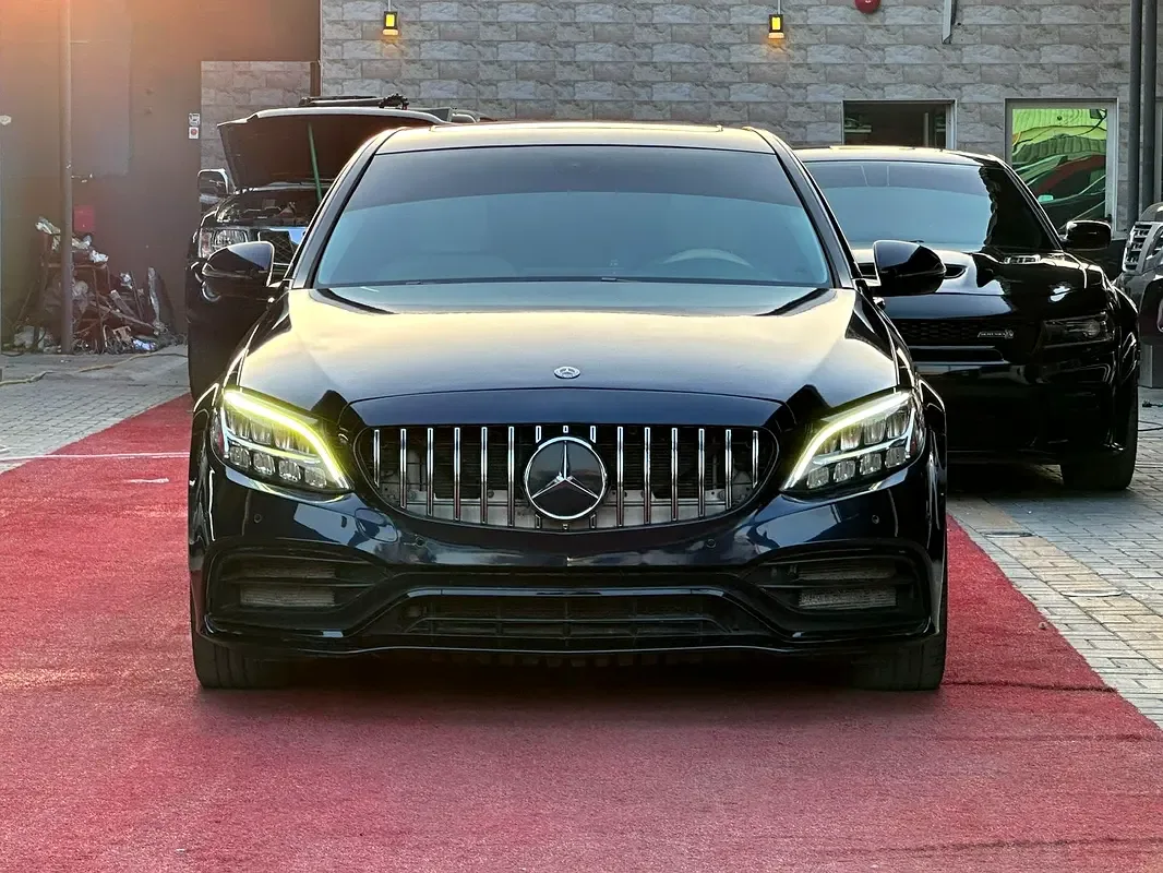 Mercedes-Benz C-Class C 300 9G-TRONIC (258 hp)