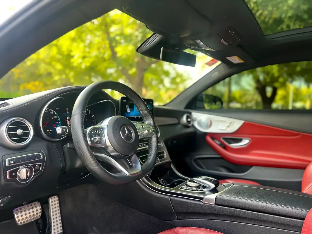 Mercedes-Benz C-Class C 300 9G-TRONIC (258 hp) - 15