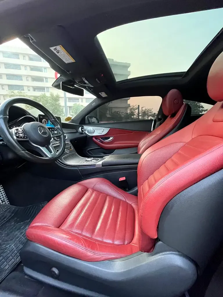 Mercedes-Benz C-Class C 300 9G-TRONIC (258 حصان) - 5