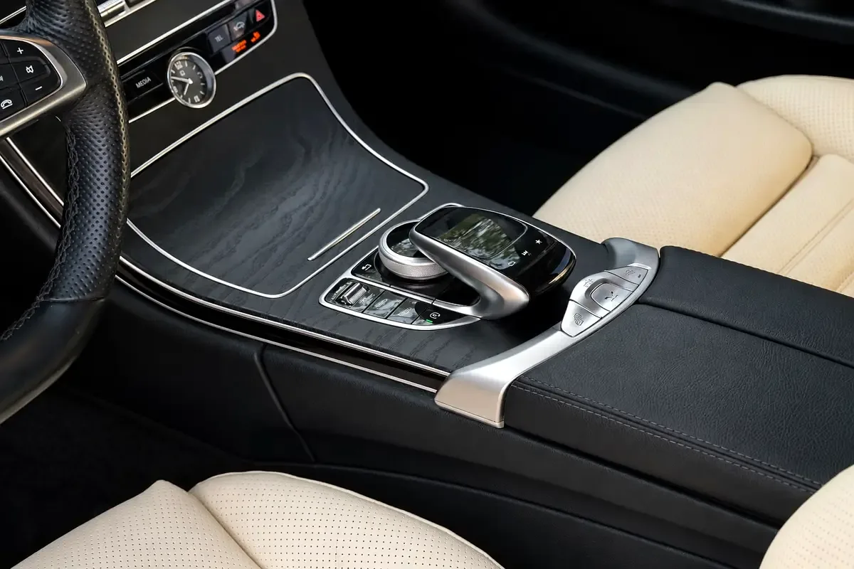 Mercedes-Benz C-Class C 300 9G-TRONIC (258 hp) - 8
