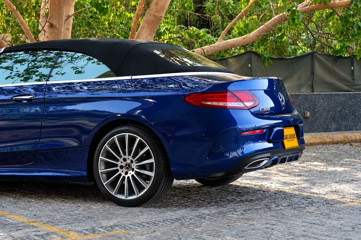 Mercedes-Benz C-Class C 300 9G-TRONIC (258 hp) - 12