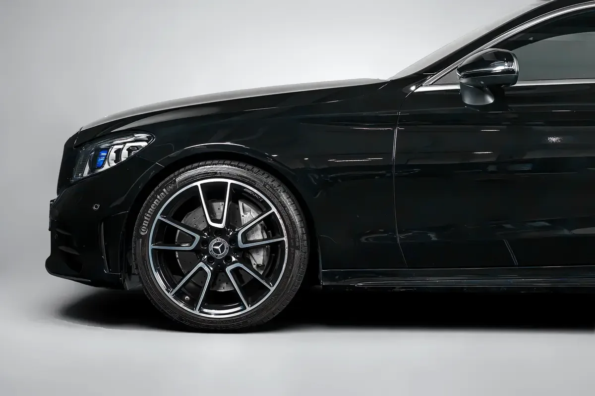 Mercedes-Benz C-Class C 300 9G-TRONIC (258 حصان) - 6