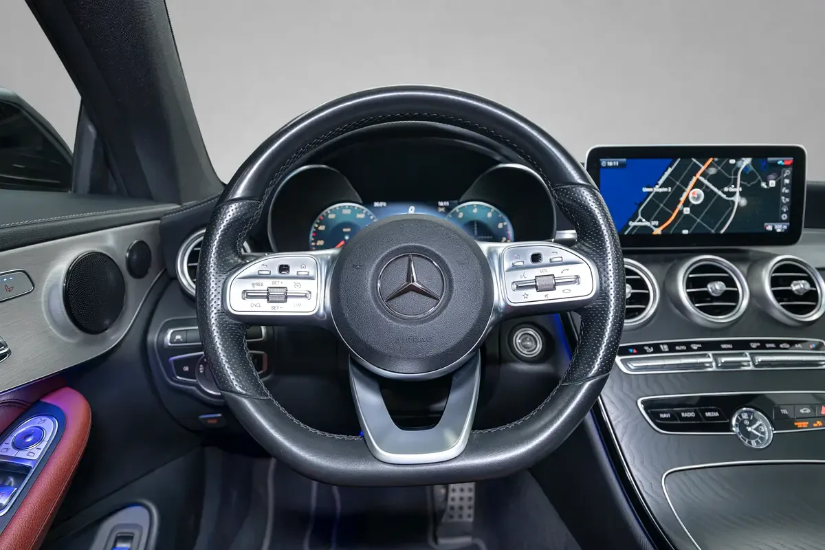 Mercedes-Benz C-Class C 300 9G-TRONIC (258 حصان) - 12