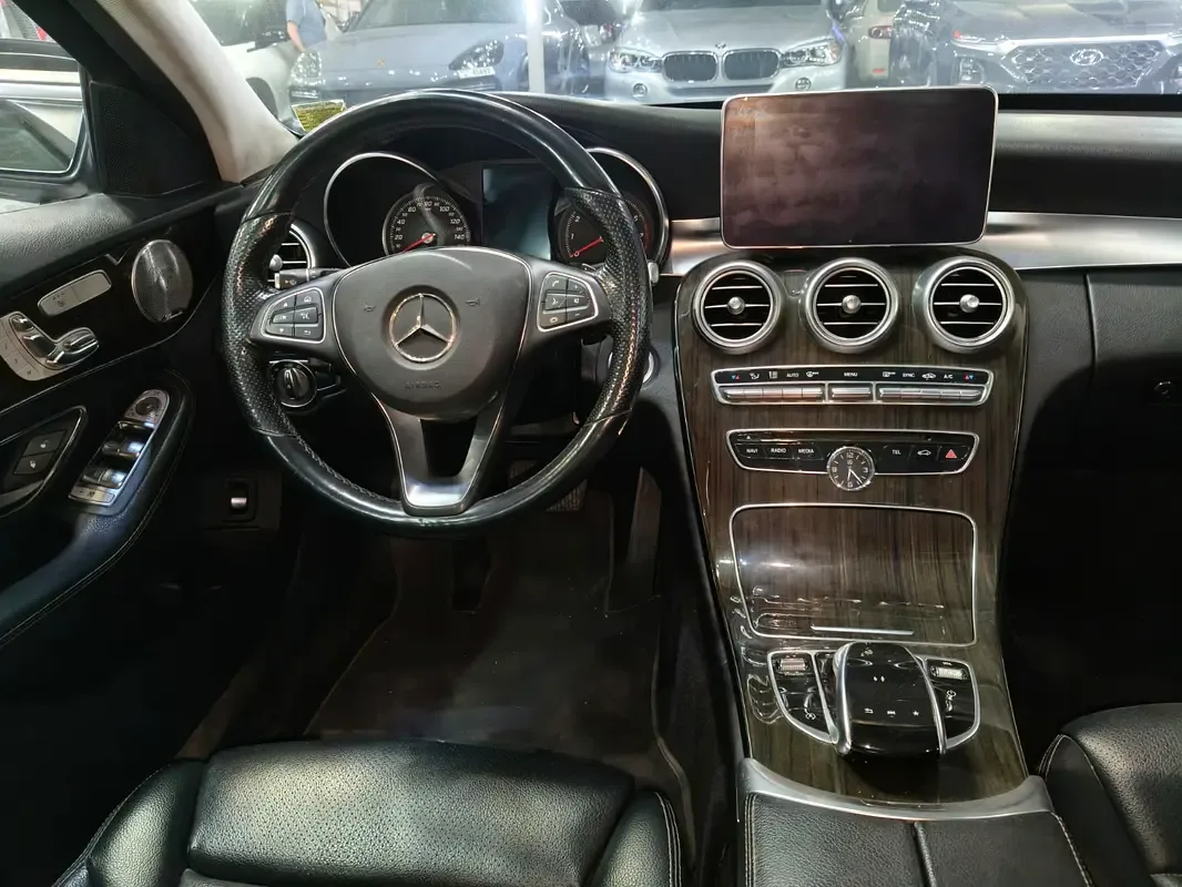 Mercedes-Benz C-Class C 300 BlueTEC Hybrid 7G-Tronic Plus (204 حصان) - 16
