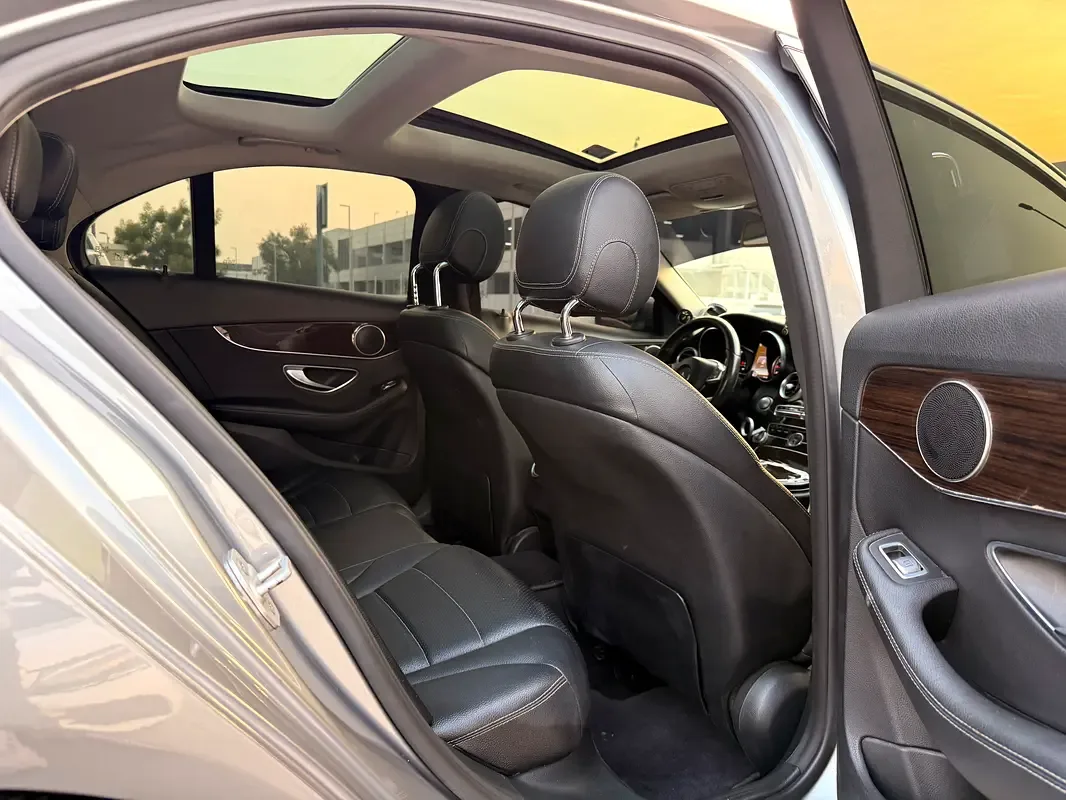 Mercedes-Benz C-Class C 300 BlueTEC Hybrid 7G-Tronic Plus (204 hp) - 11