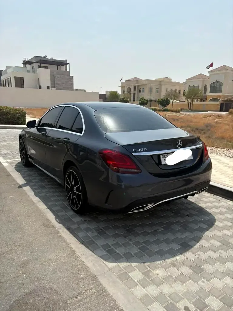 Mercedes-Benz C-Class C 300 BlueTEC Hybrid 7G-Tronic Plus (204 حصان) - 4