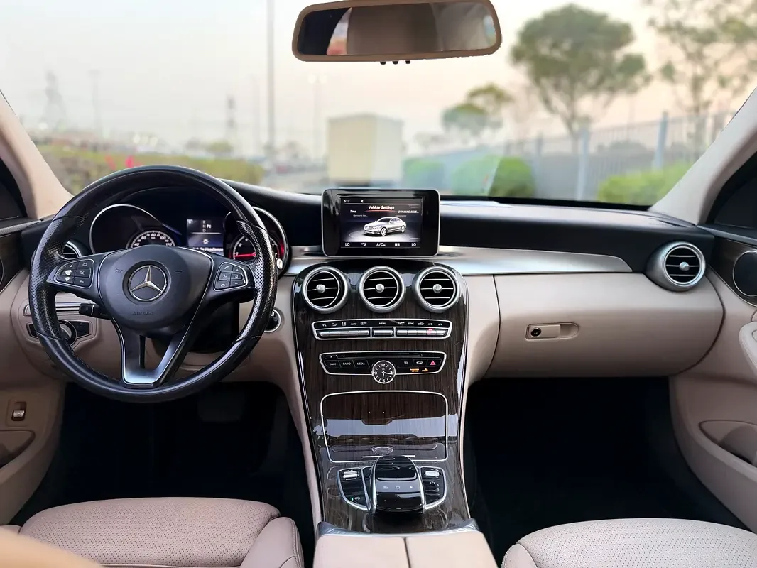 Mercedes-Benz C-Class C 300 BlueTEC Hybrid 7G-Tronic Plus (204 hp) - 7