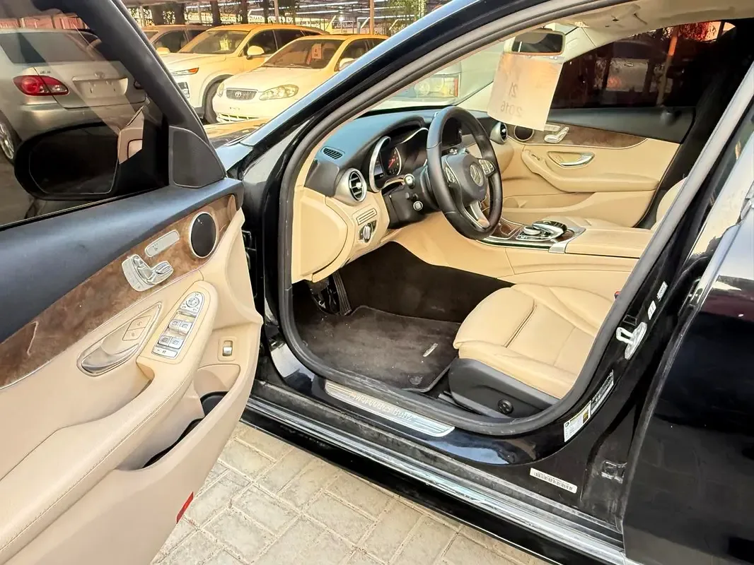 Mercedes-Benz C-Class C 300 BlueTEC Hybrid 7G-Tronic Plus (204 hp) - 9