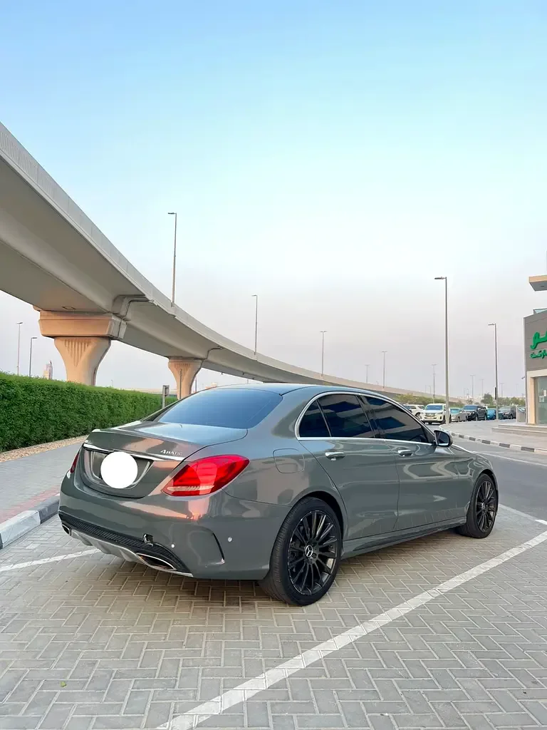 Mercedes-Benz C-Class C 300 BlueTEC Hybrid 7G-Tronic Plus (204 حصان) - 4
