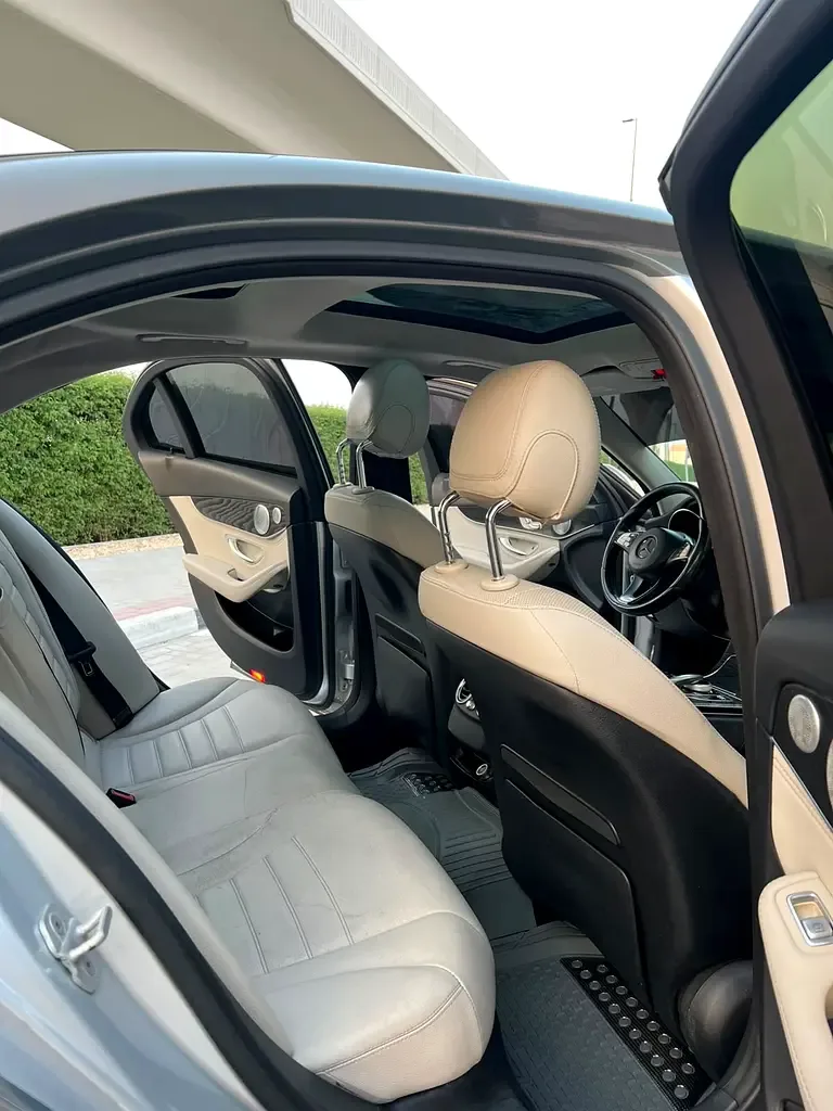Mercedes-Benz C-Class C 300 BlueTEC Hybrid 7G-Tronic Plus (204 حصان) - 7