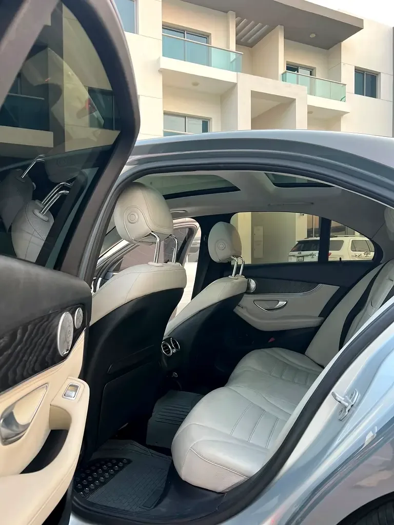 Mercedes-Benz C-Class C 300 BlueTEC Hybrid 7G-Tronic Plus (204 حصان) - 8