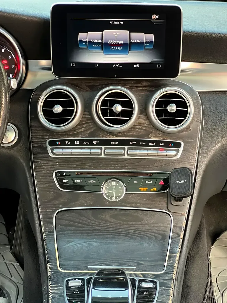 Mercedes-Benz C-Class C 300 BlueTEC Hybrid 7G-Tronic Plus (204 حصان) - 9