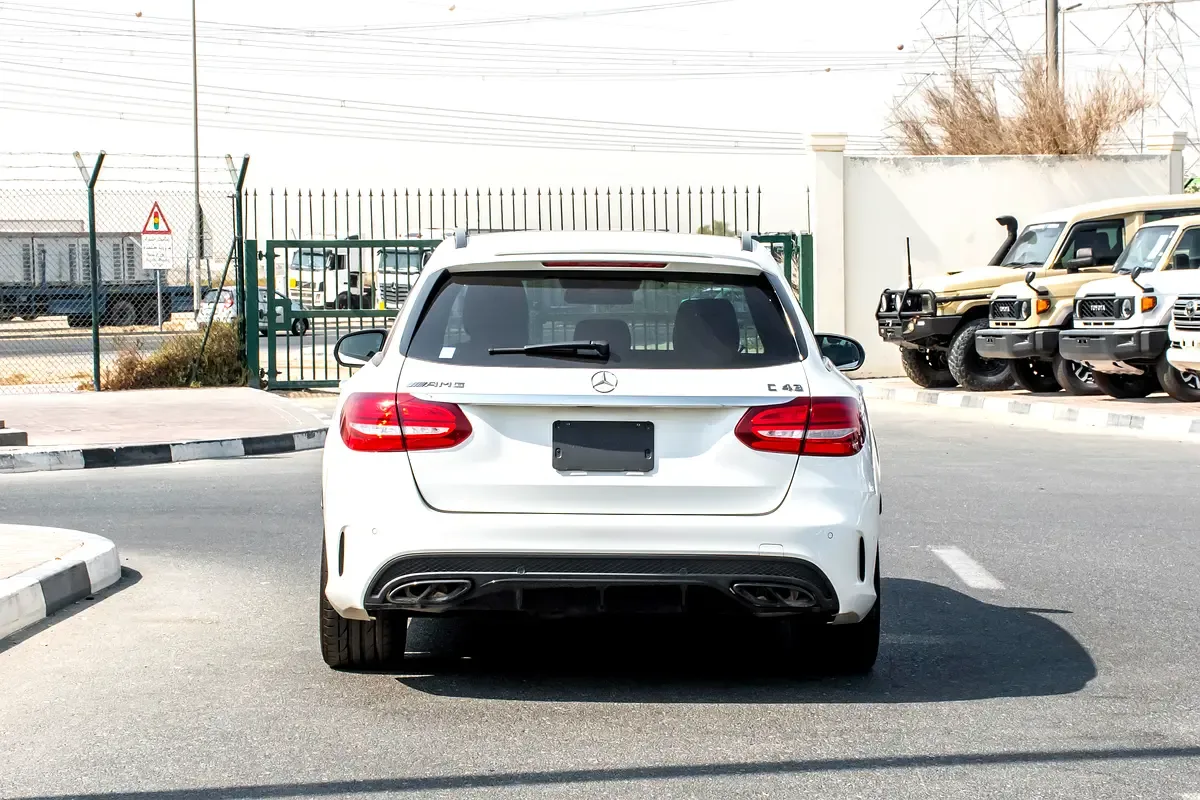 Mercedes-Benz C-Class C 43 4Matic 9G-Tronic (367 hp) - 7