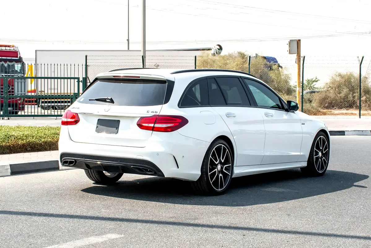 Mercedes-Benz C-Class C 43 4Matic 9G-Tronic (367 hp) - 8