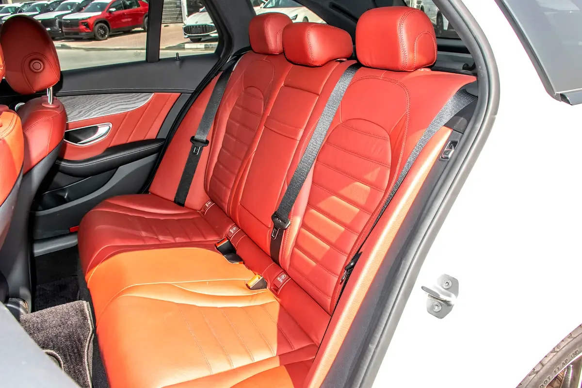 Mercedes-Benz C-Class C 43 4Matic 9G-Tronic (367 hp) - 20