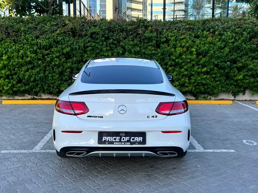Mercedes-Benz C-Class C 43 9G-TRONIC 4MATIC (390 حصان) - 2