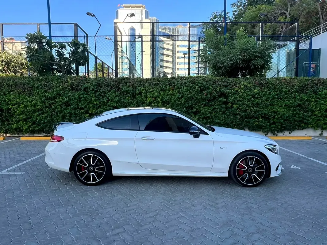 Mercedes-Benz C-Class C 43 9G-TRONIC 4MATIC (390 حصان) - 4