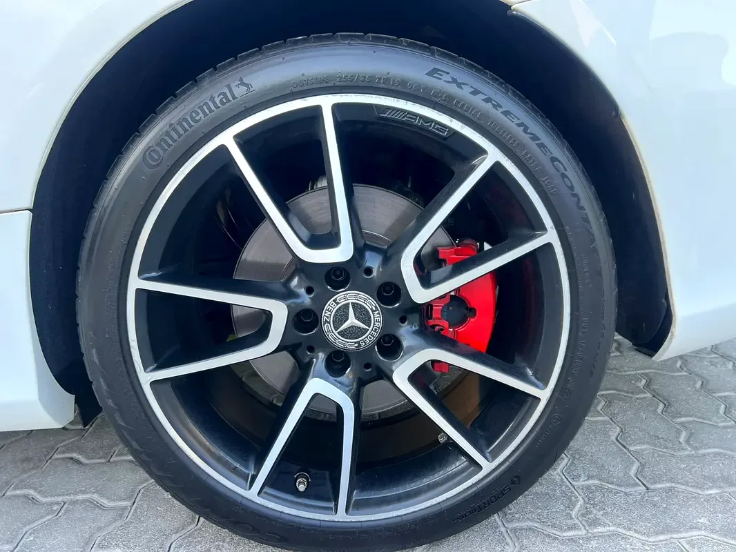 Mercedes-Benz C-Class C 43 9G-TRONIC 4MATIC (390 حصان) - 20