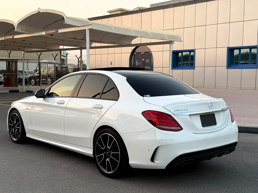 Mercedes-Benz C-Class C 43 SPEEDSHIFT 4MATIC (390 حصان) - 5